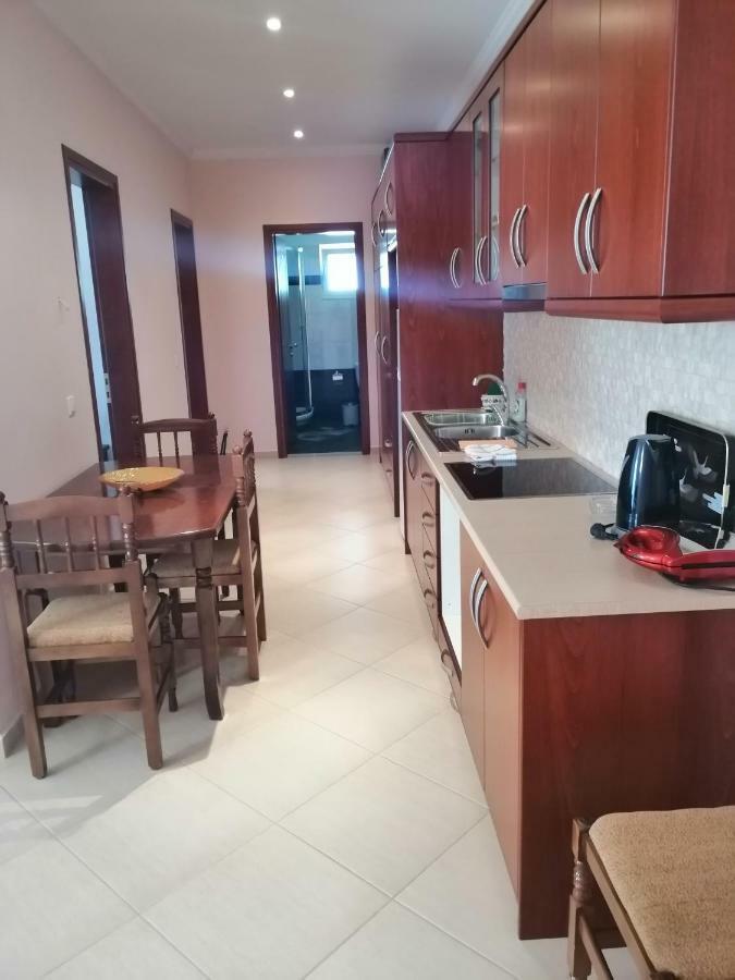 Апартаменты Helen's House *