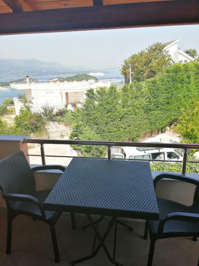 Helen's House * Ksamil